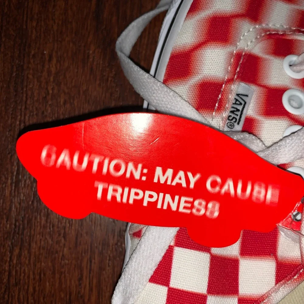 Vans - Picture 3 of 10